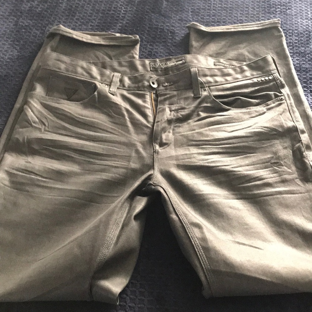 Grey guess jean size 36x32 worn once!!!!!